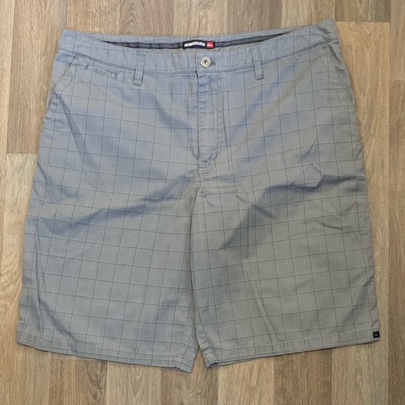 Quiksilver Other - Mens Quicksilver Shorts